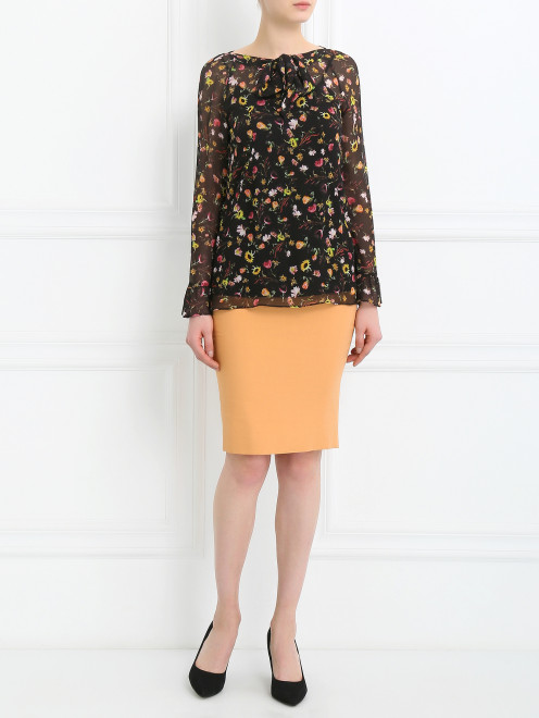 Блуза из шелка с цветочным узором Moschino Cheap&Chic - Модель Общий вид